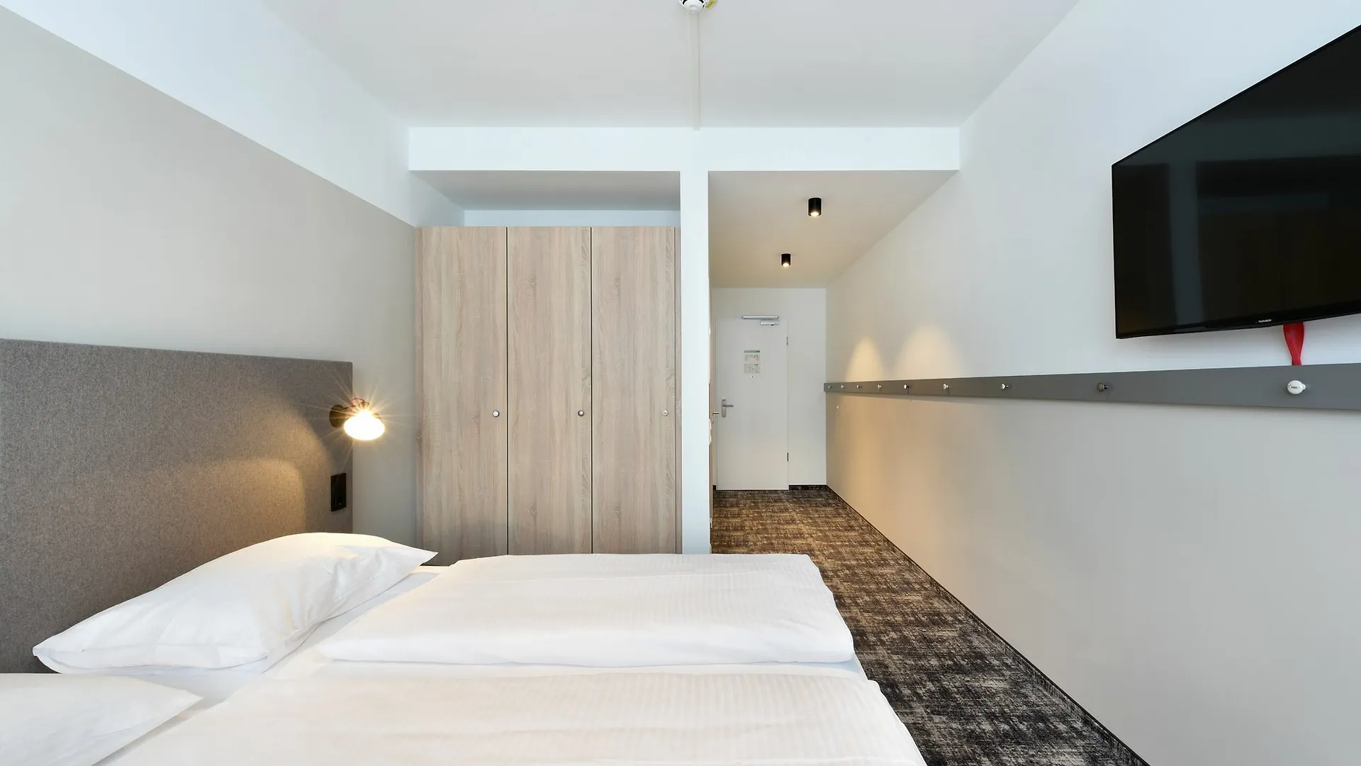 Wyndham Garden Munich Messe Hotel